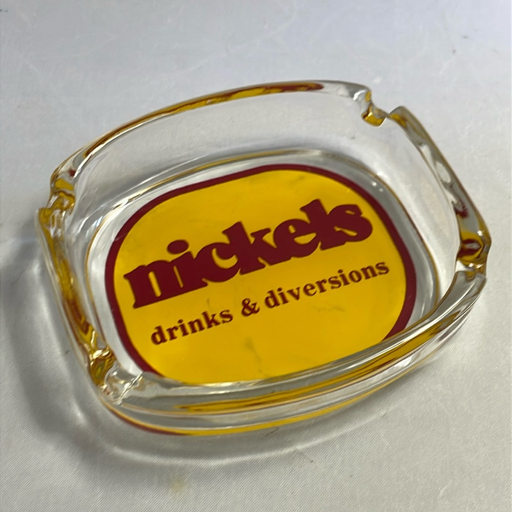 Vintage Nickels “drinks & diversions” Advertising Glass Ashtray‎ 3.8”